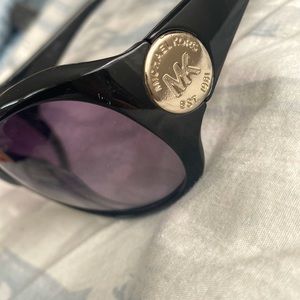Michael Kors sunglasses (black)